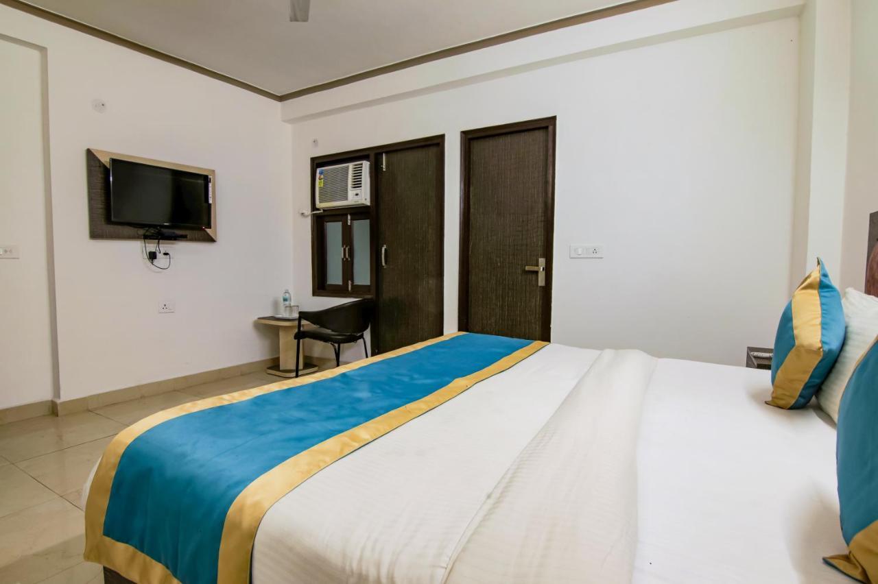 Hotel The Ocean Near Igi Airport New Delhi Eksteriør billede